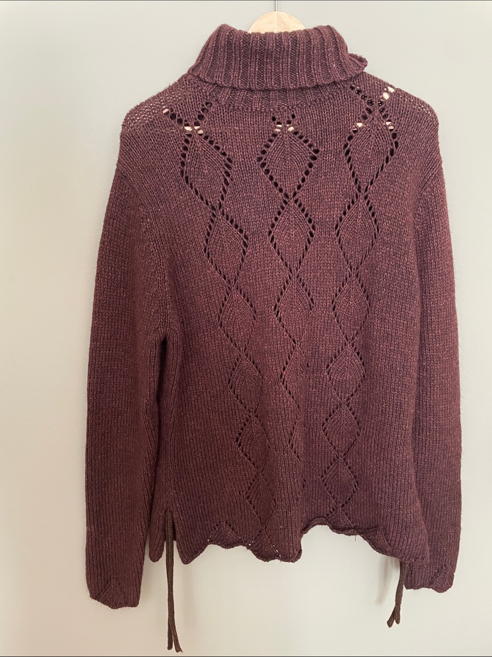 Vintage Wool Blend Cozy Turtleneck Chocolate with Pointelle Knitting XL